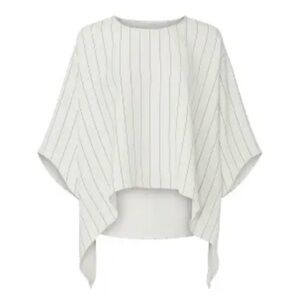 Fifteen Twenty
Crop Flare Hem Top